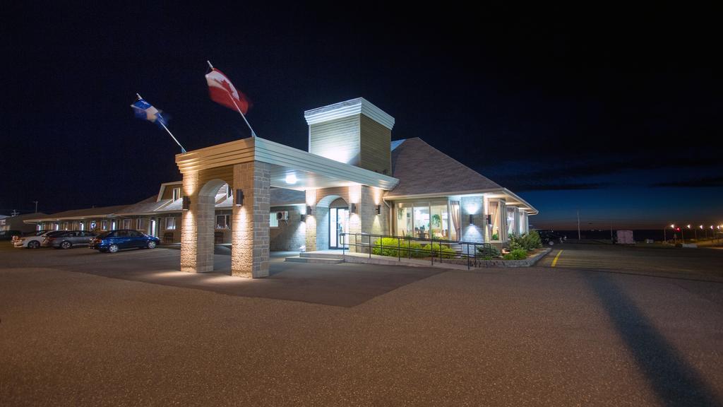 מאטנה Hotel Motel La Vigie מראה חיצוני תמונה